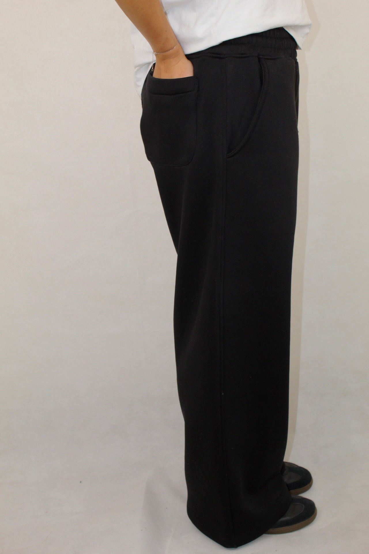 Unisex Quarter Zip Set